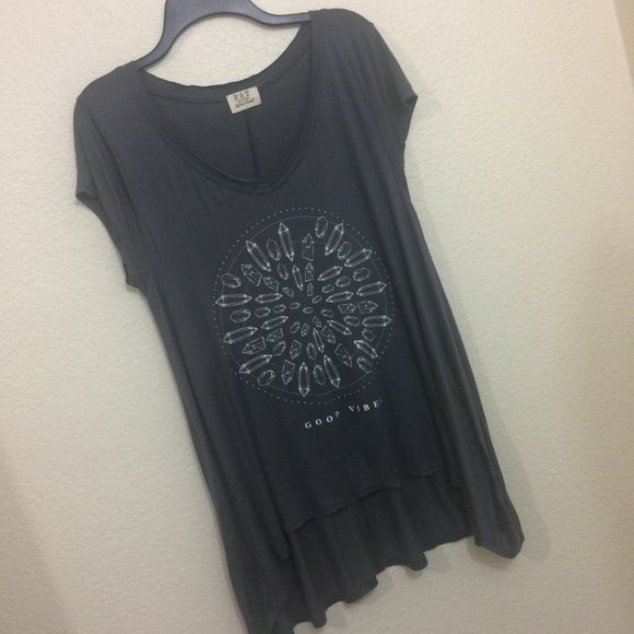 PST Good Vibes Oversized Gray Flowy T-Shirt NWOT - Picture 3 of 12